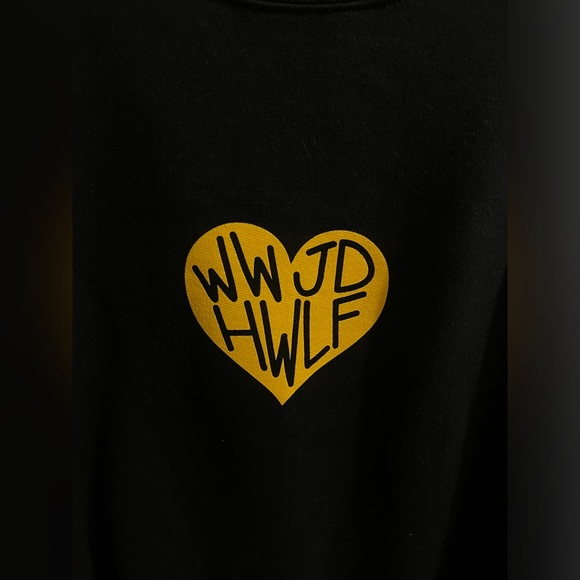 HWLF | Black Crewneck with Yellow Heart Graphic NWOT Size XL - Picture 2 of 4